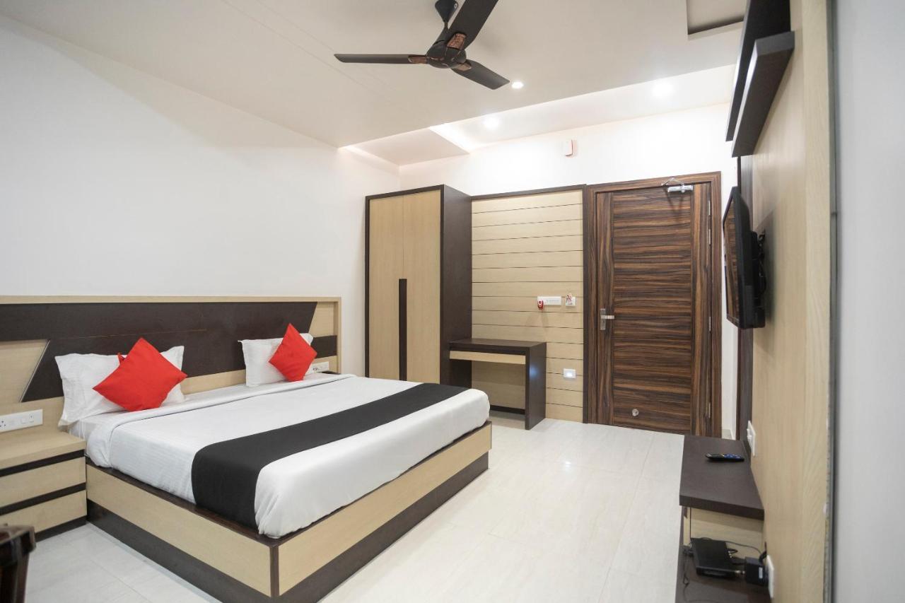 Capital O 69415 Green View Resort Alīgarh 外观 照片
