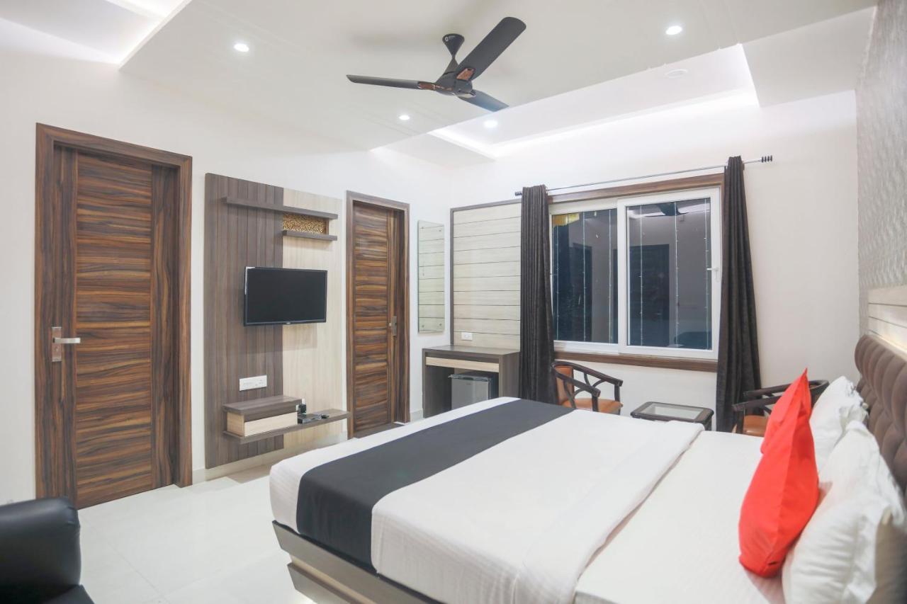 Capital O 69415 Green View Resort Alīgarh 外观 照片